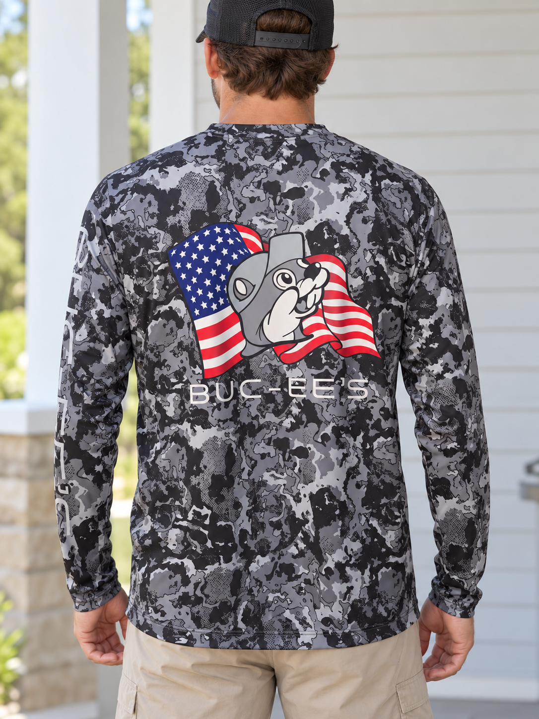 Buc-ee's Camo Performance Shirt