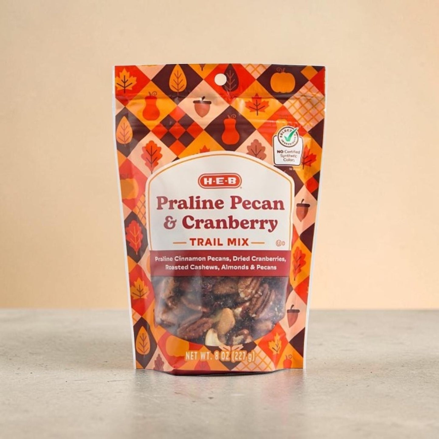 H-E-B Praline Pecan & Cranberry Trail Mix, 8oz.