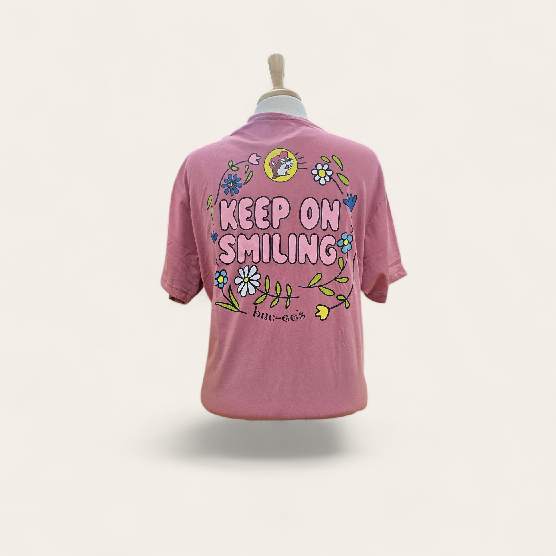 Buc - ee's "Keep on Smiling" T-Shirt - Texan Temptations