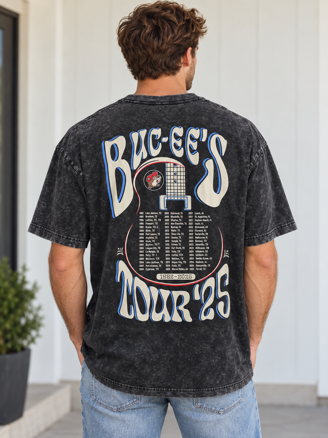 Buc-ee's World Tour T-Shirt
