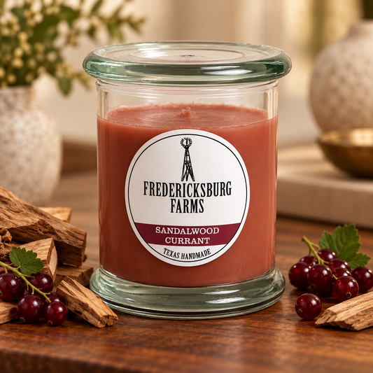 Fredericksburg Farms - Sandalwood Currant- 9oz Candle