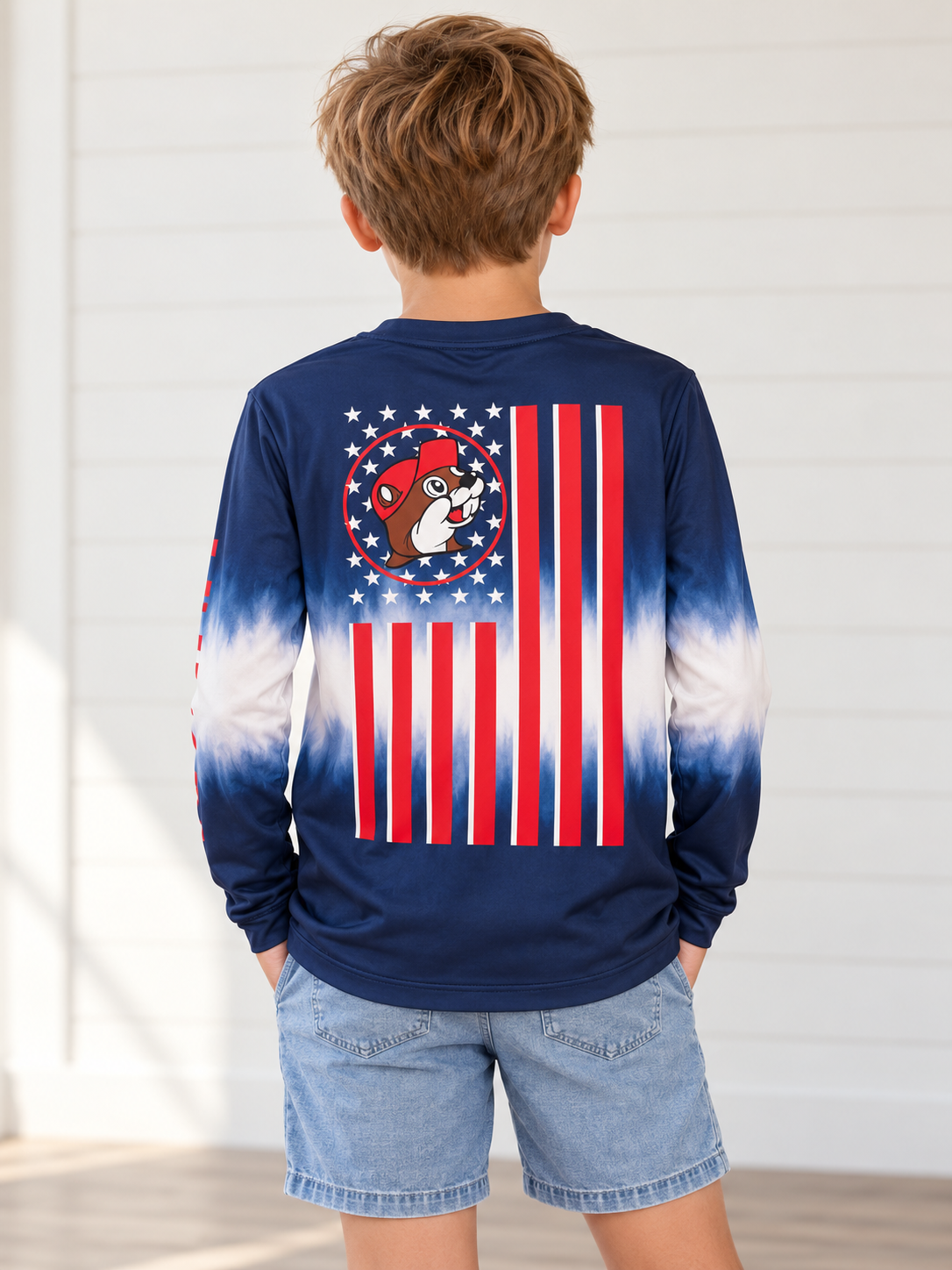 Buc-ee's Dip Dye Flag Athletic Shirt